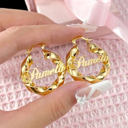 [Copy]Personalized Crown and Heart Nameplate Mini Hoop Earrings