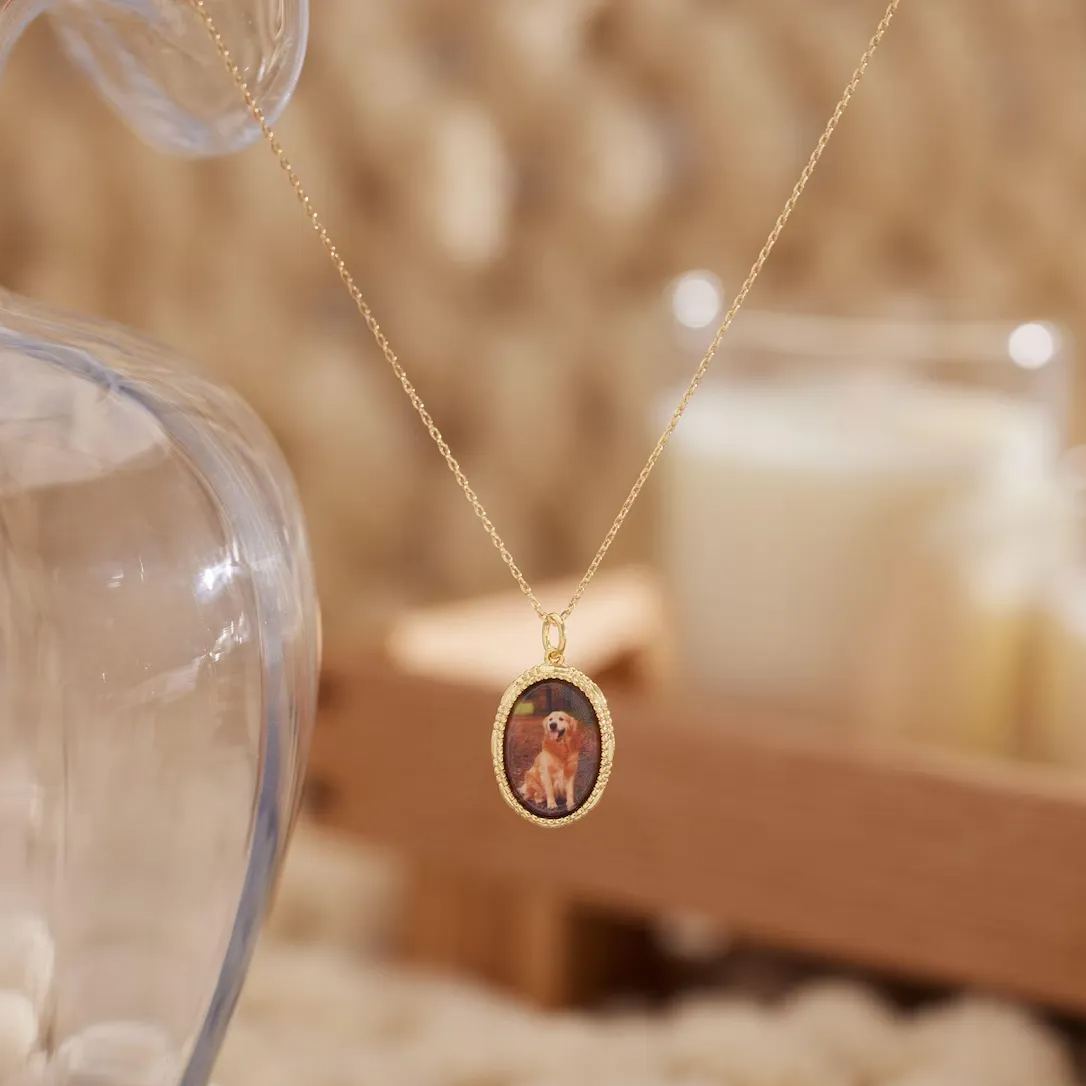 Vintage Memorial Custom Oval Photo Pendant Necklace