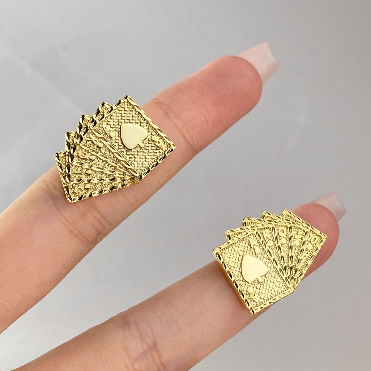 Poker Playing Cards Royal Flush Lucky Stud Push Back Earrings 