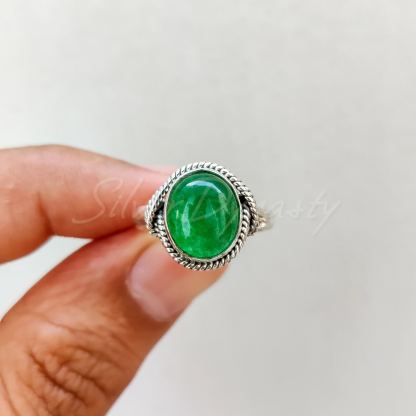 Handmade Oval Stone Green Jade Ring