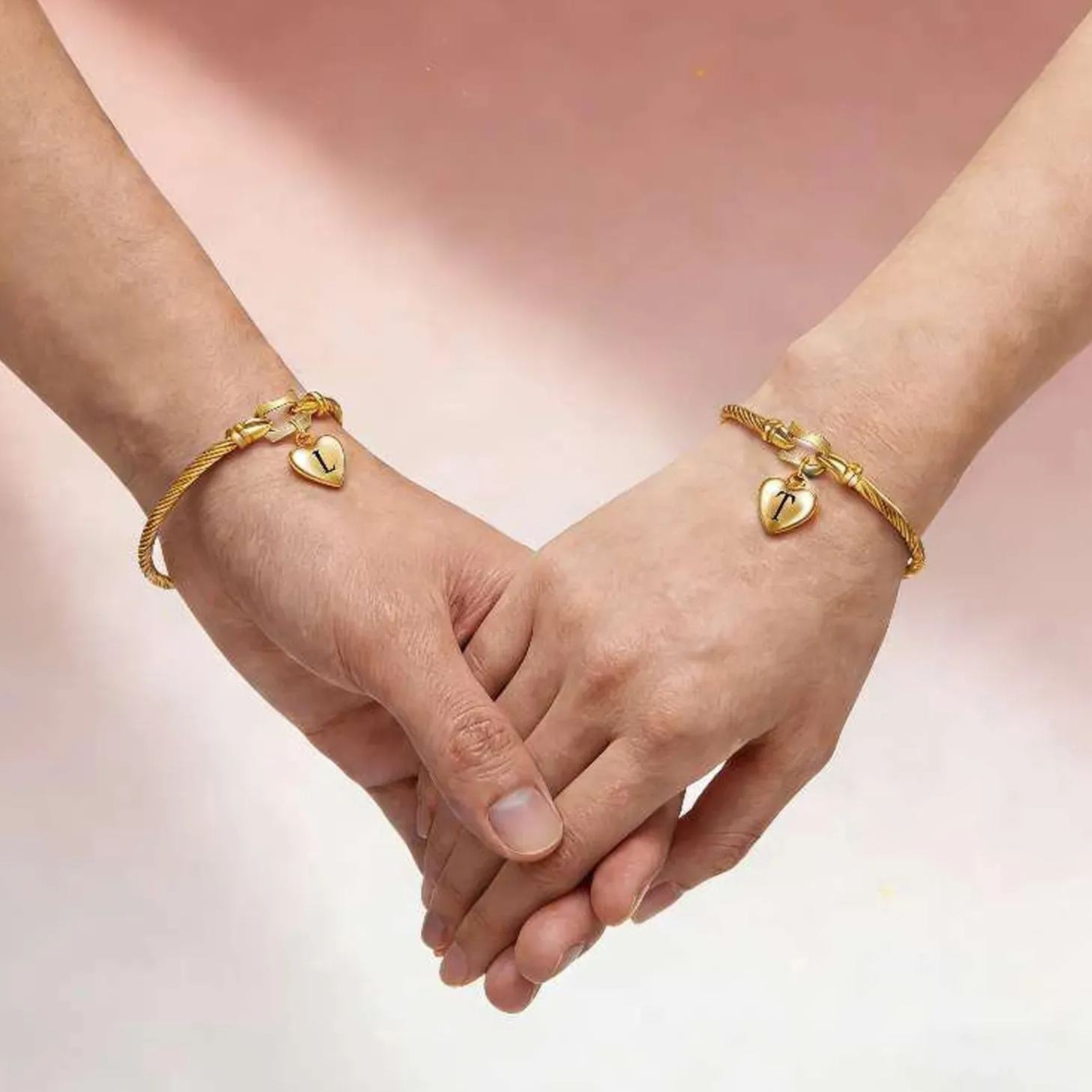 Gold Plated Personalized Exquisite Letter A–Z Bracelet