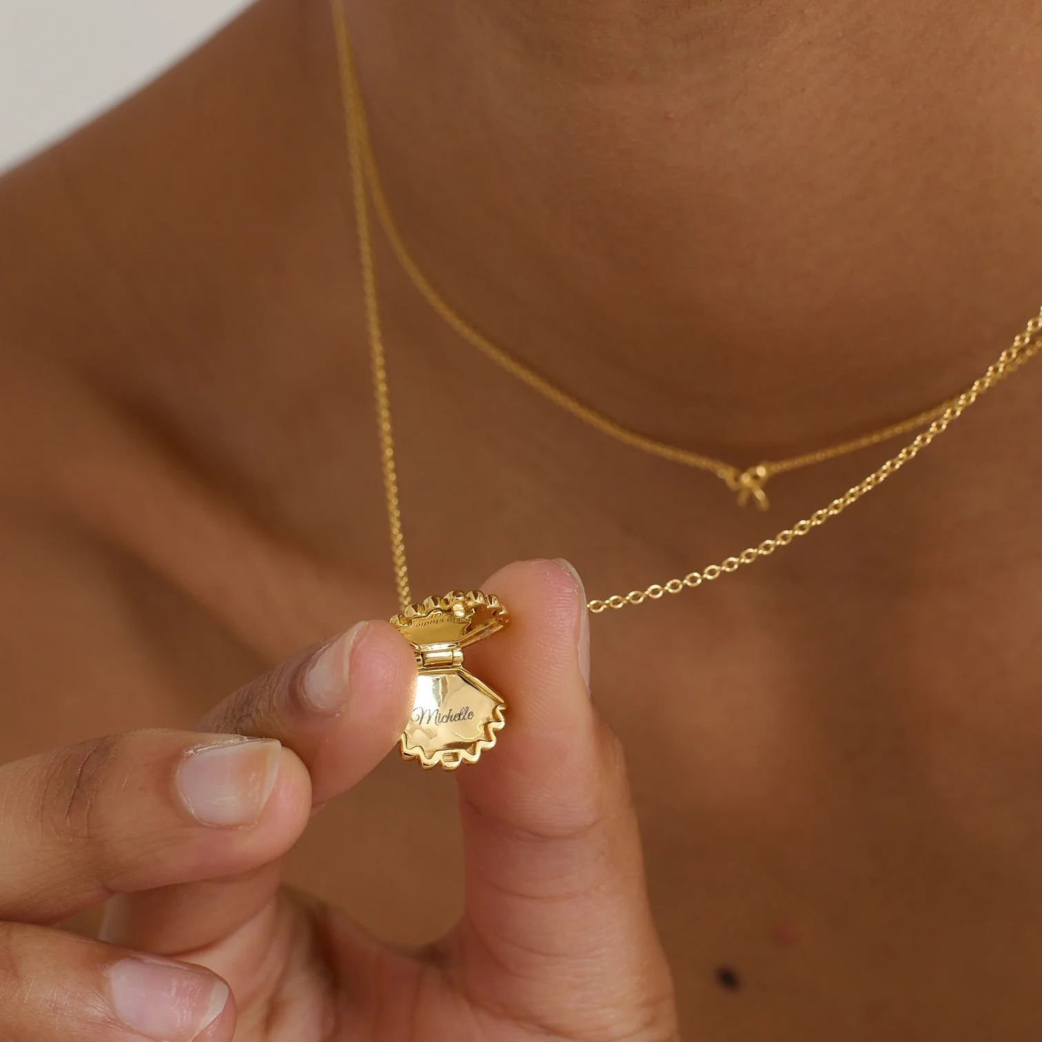 Ariel Shell Engravable Locket Necklace