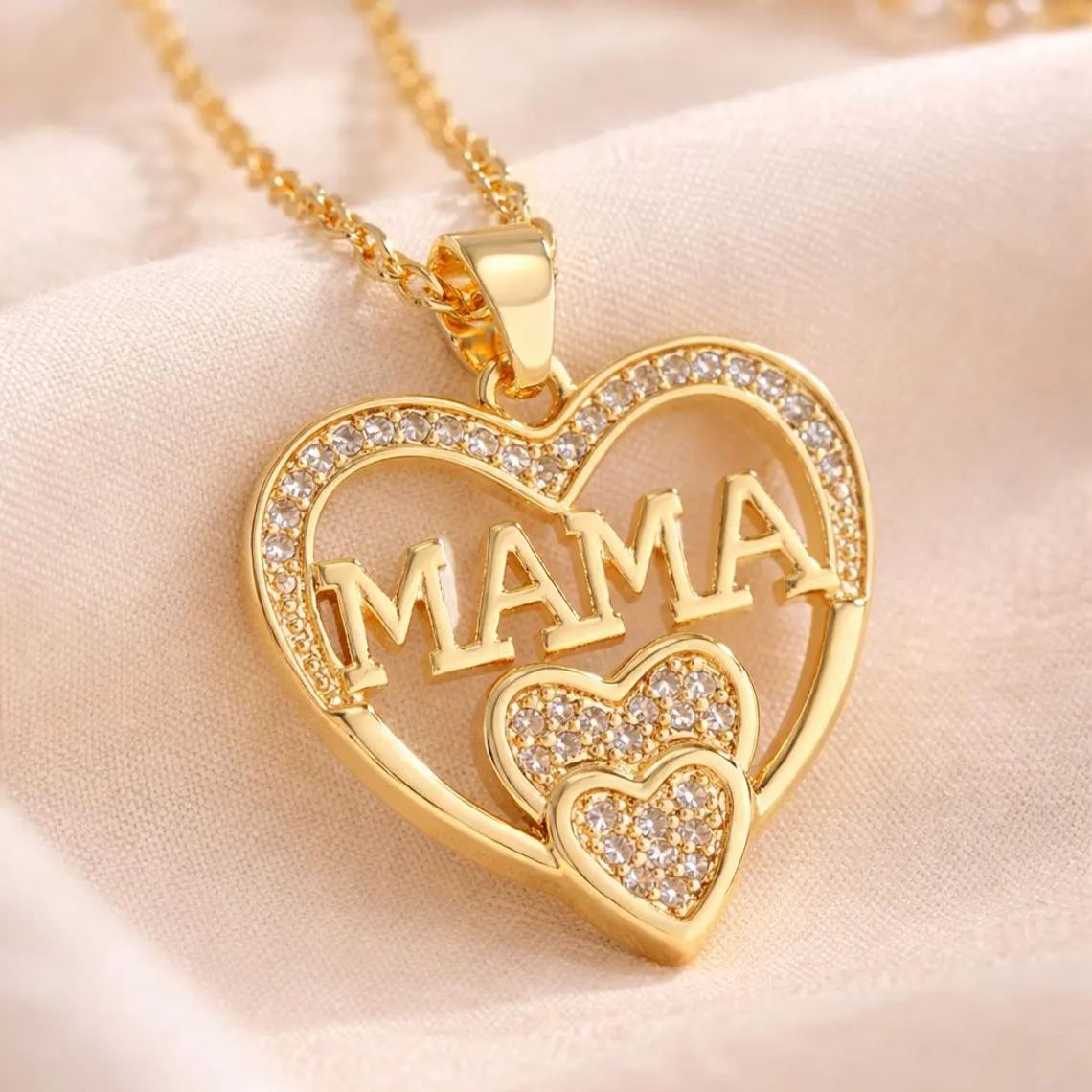 Custom Heart Pendant with Name Necklace Zircon Mom Jewelry