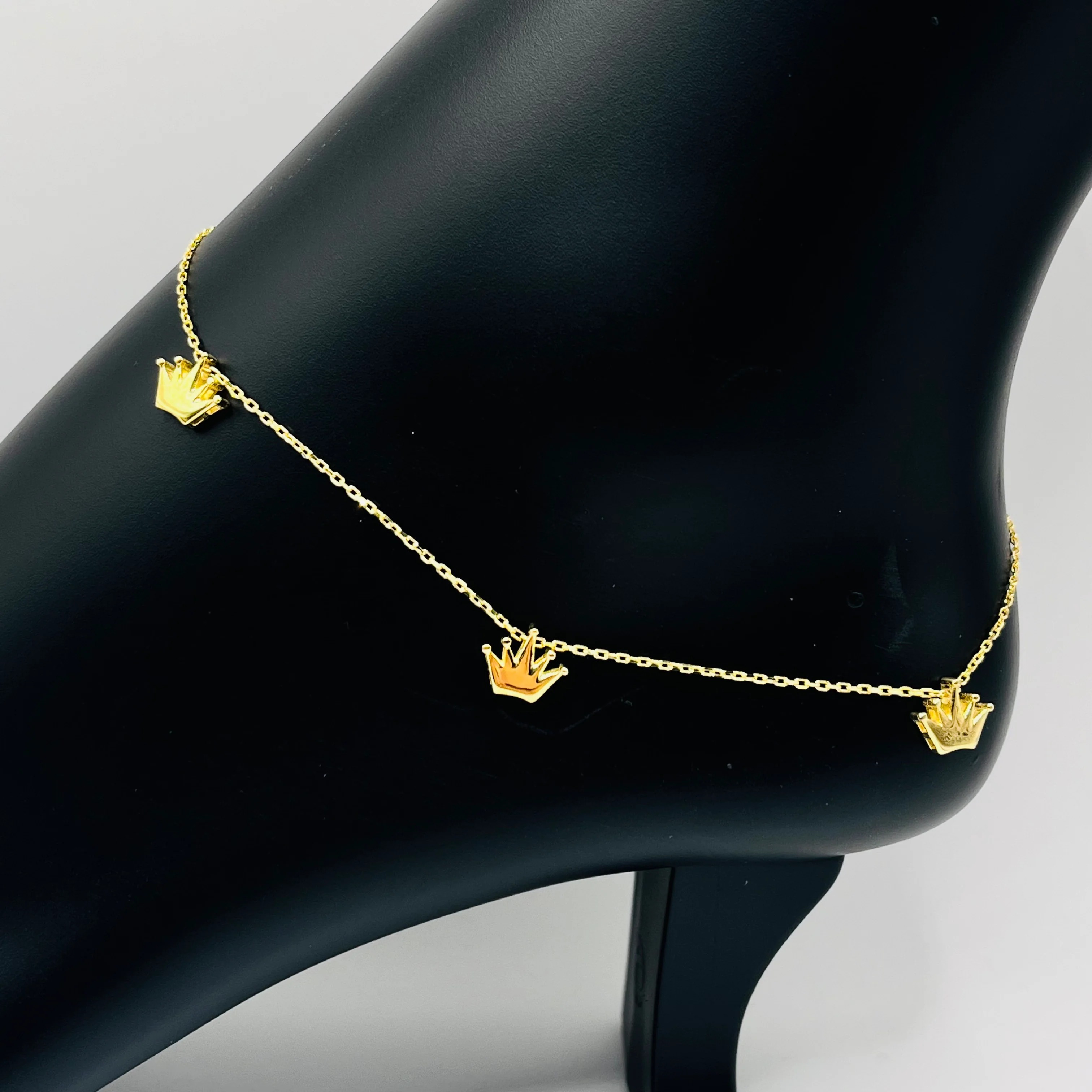 Gold Crown Charm Anklet