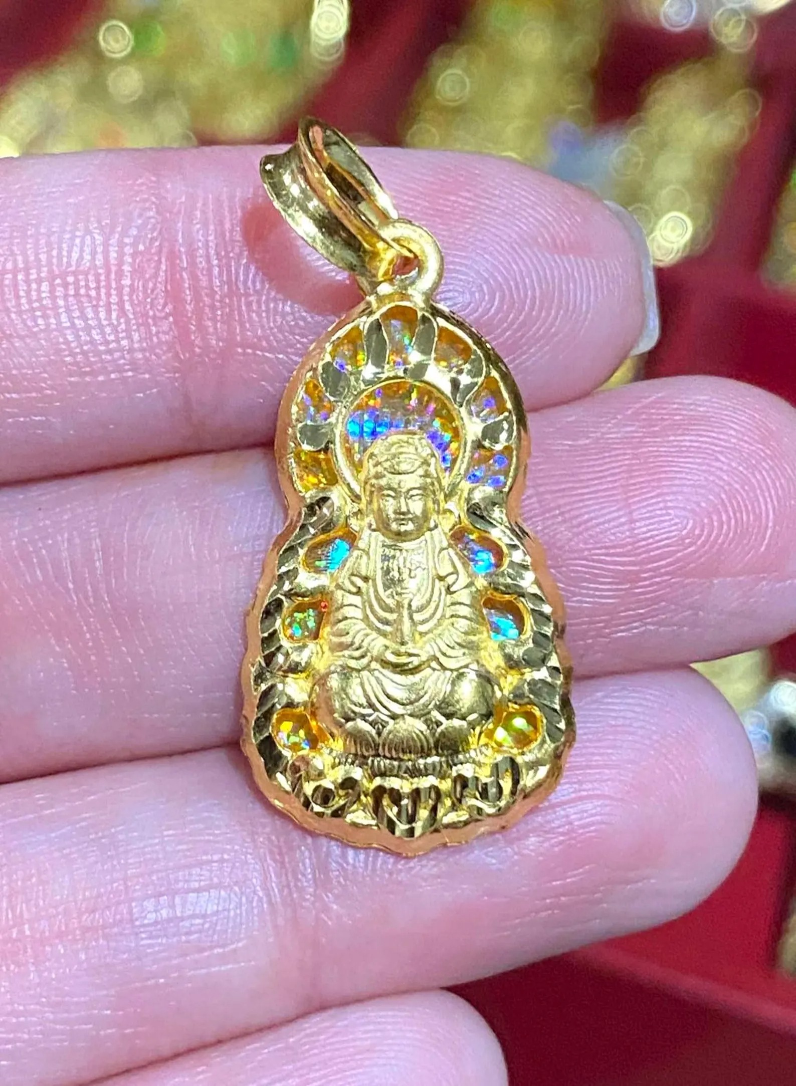 Vintage 24K Yellow Gold Kwan Yin Necklace