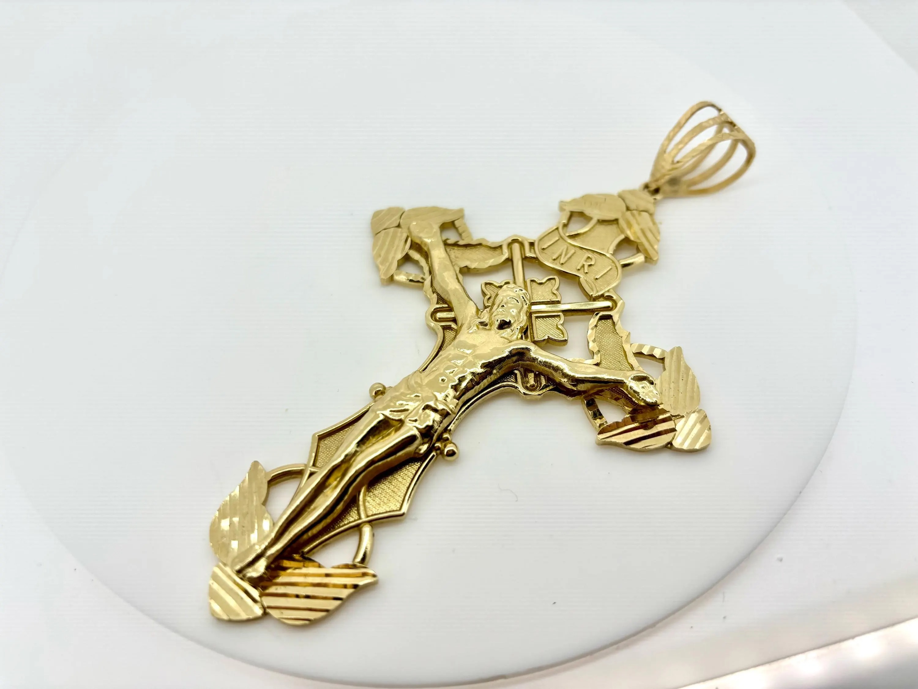 Gold Plated Jesus Christ Pendant Cross Necklace 