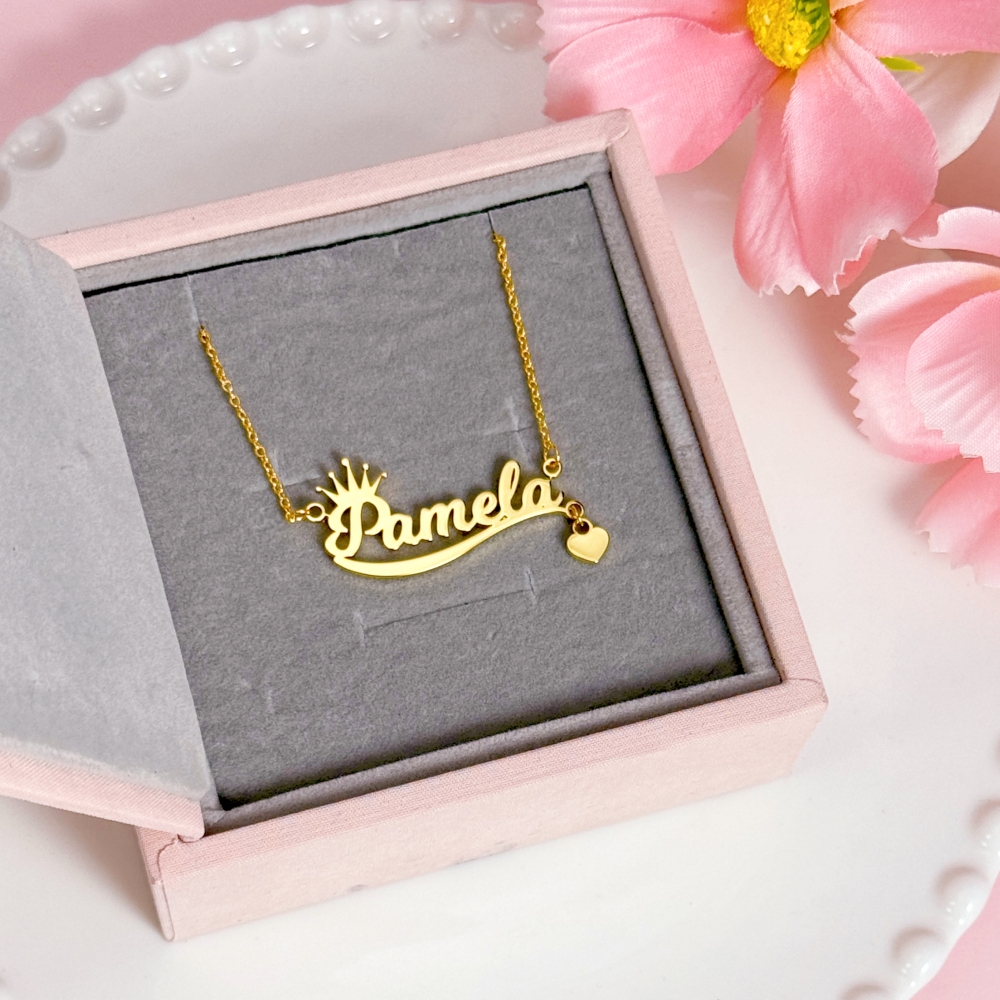 Custom Personalized Crown Nameplate Necklace with Underline Heart Pendant