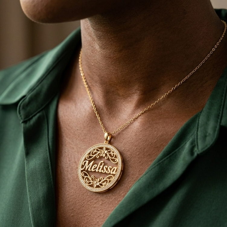 Custom Round Pendant Flower Name Necklace For Mom