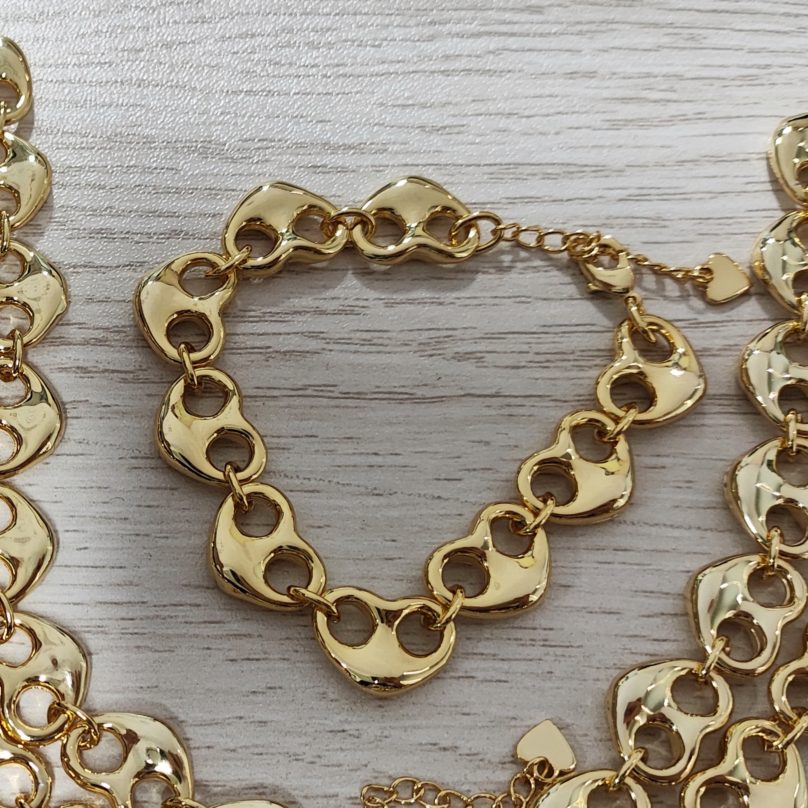 Puffed Mariner Heart Shape Gold Plated Bracelet