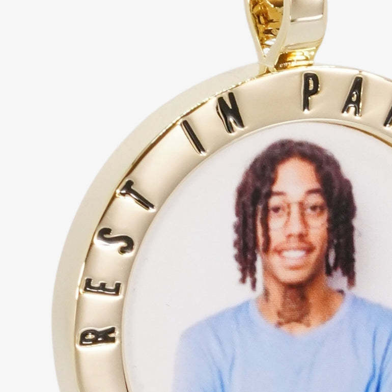 Round Picture Pendant Engraving Personalized Photo Necklace