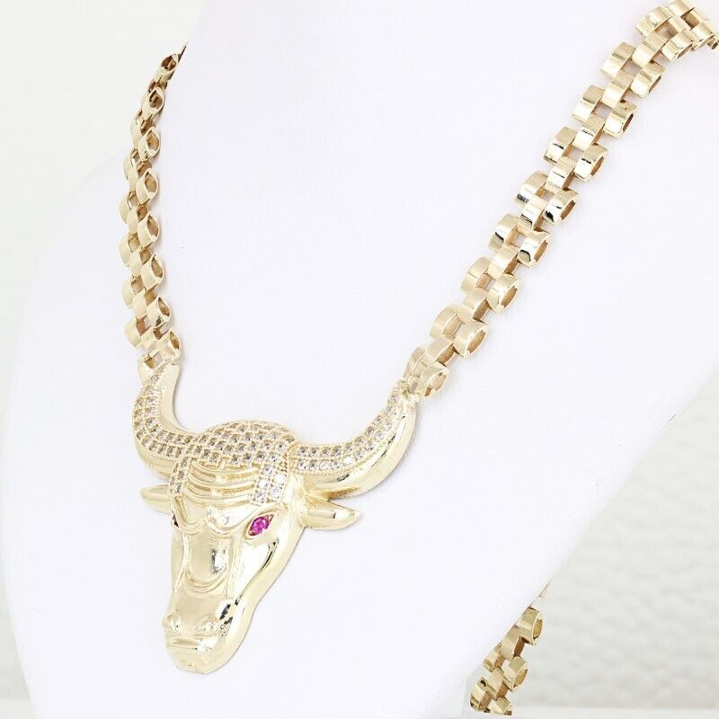 Rolex Style Gold Plated Chicago Bulls Cubic Zirconia Necklace 6mm Width