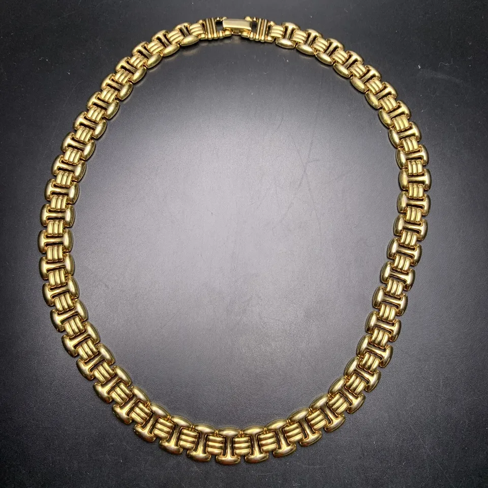 Fancy Link Collar Necklace Gold Plated 80s 90s Classic Vintage Necklace