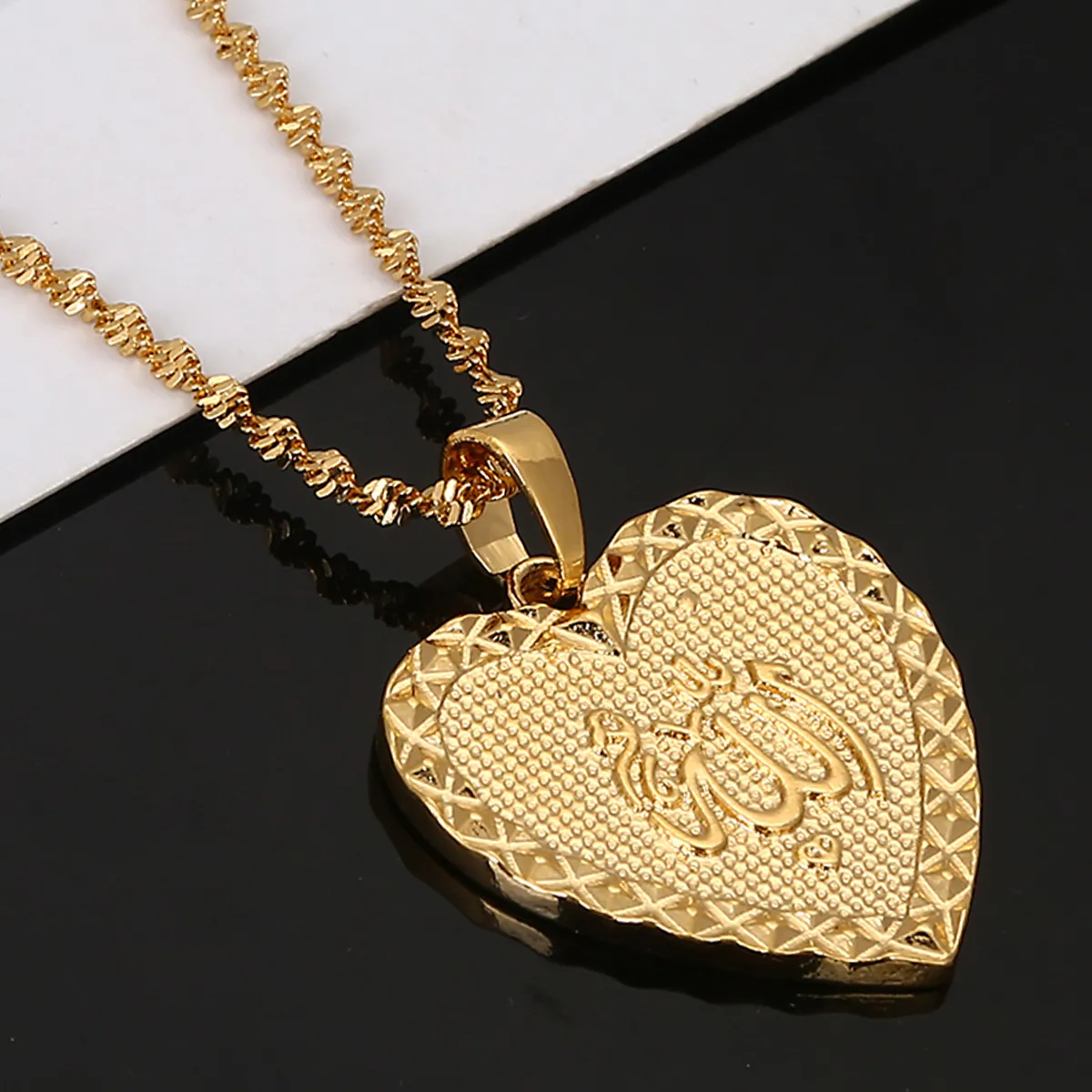 Islamic Necklace With Allah Pendant Heart Shaped Necklace Elegant Muslim Jewelry