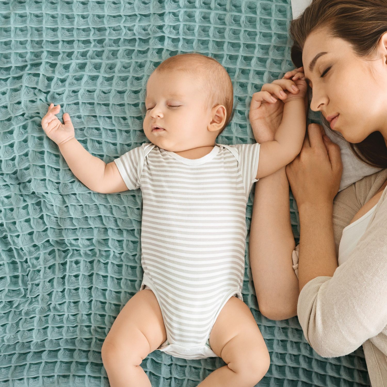 Personalized Embroidered Waffle Blanket for Comfort & Unique| CWBaby48