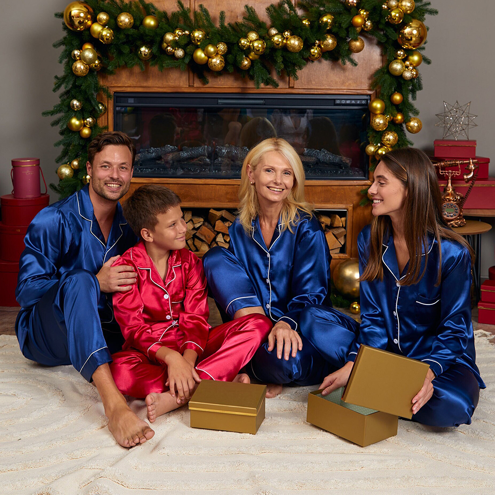 Personalized Christmas Satin Family Pajamas Set | CWFamily119