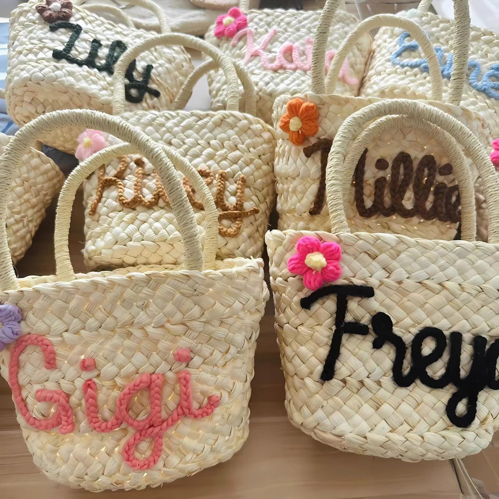 Personalized Knitted Wire Name Floral Straw Beach Bag | CWBeach145