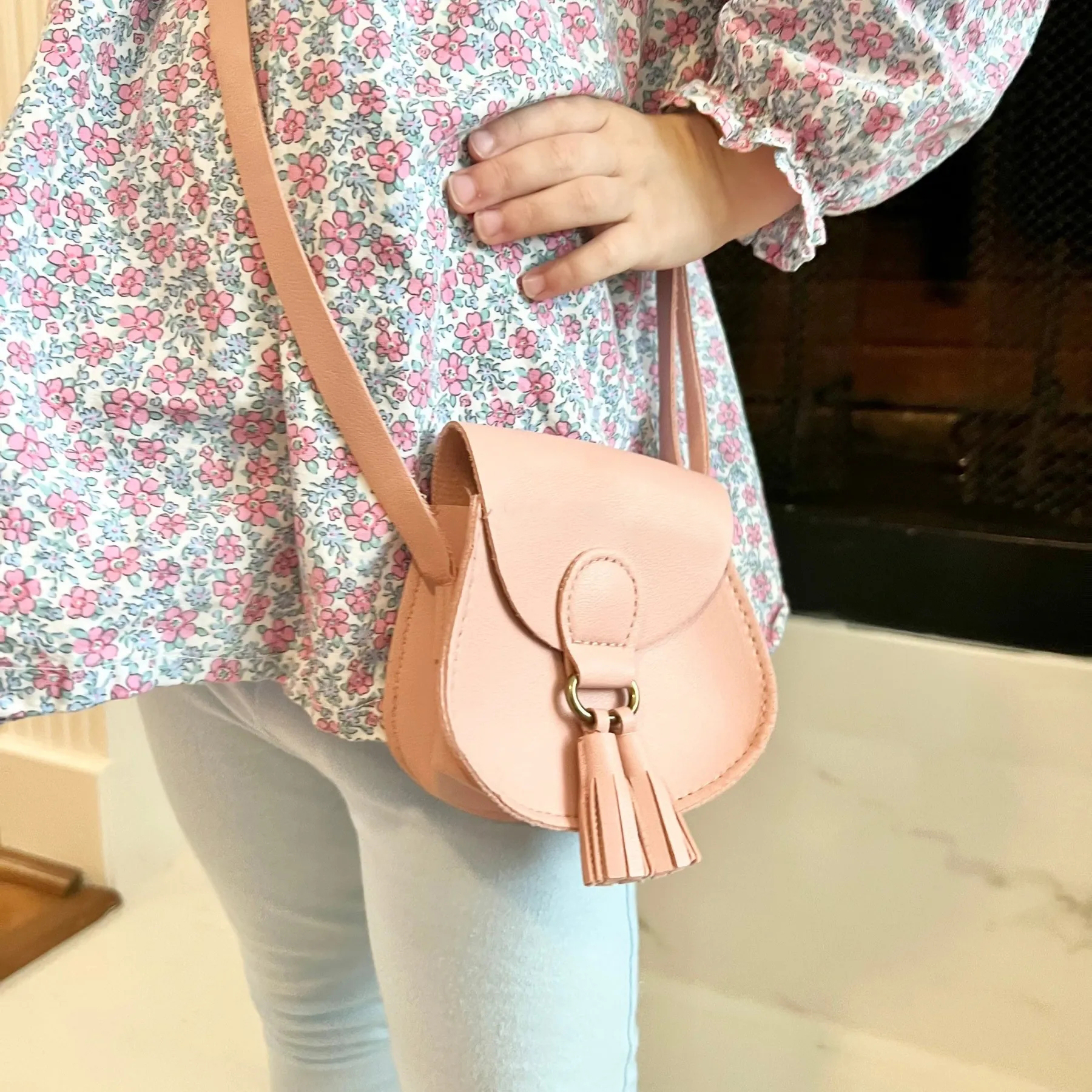 Personalized Girls Color Daisy Tassel Purse | CWPack86