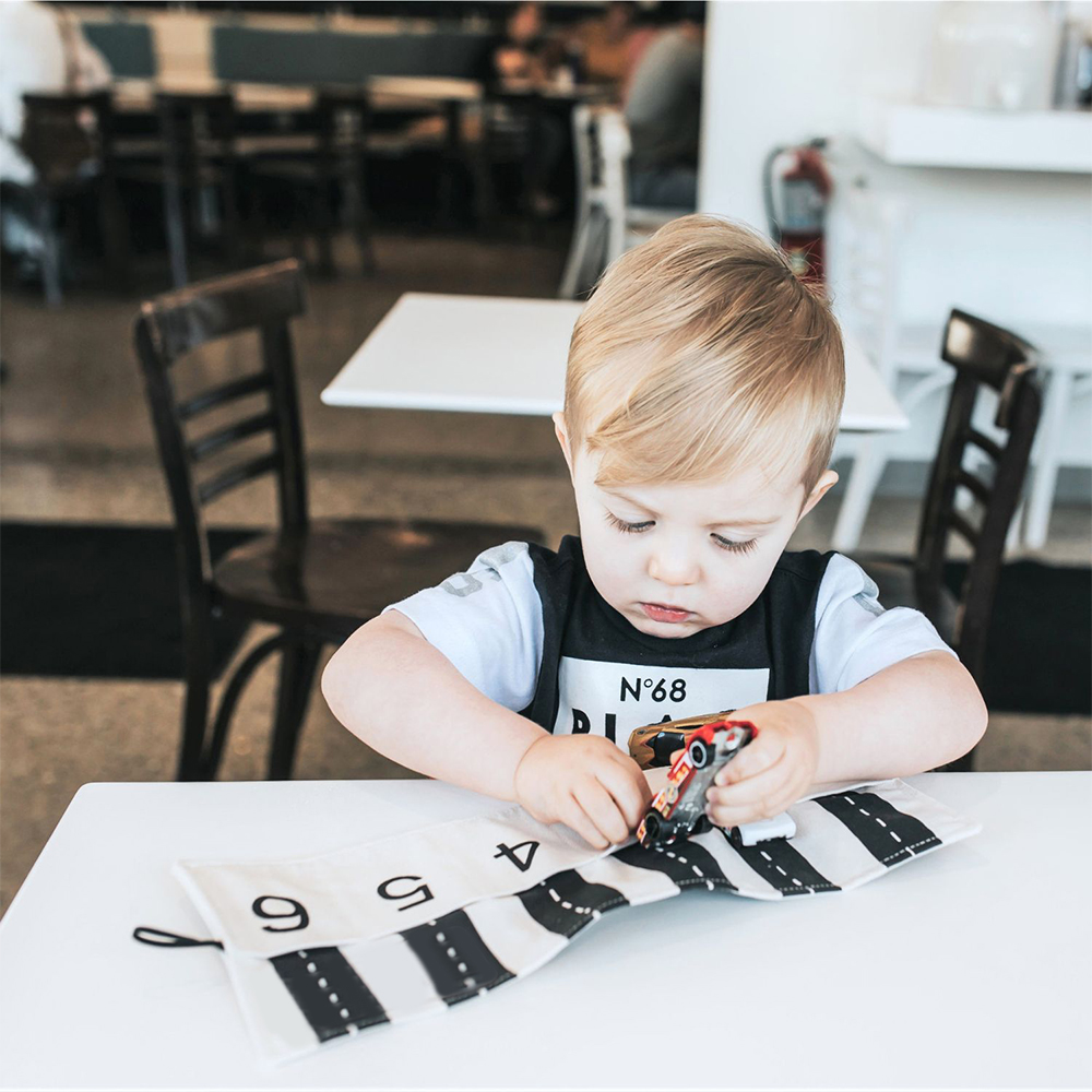Personalized Kids Storage Bag with Road-patterned Game Mat | CWToy119