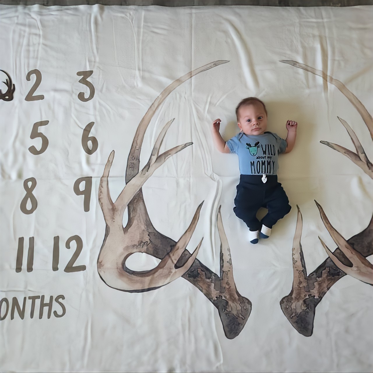 Personalized Baby Antlers Milestone Blanket with Name | BKMS018