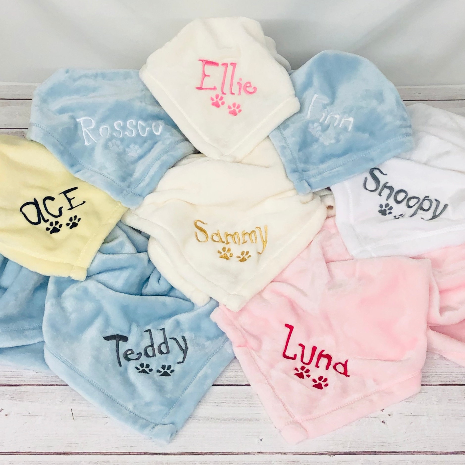 Personalized Cozy Pet Blanket for Comfort & Unique | BKPet61