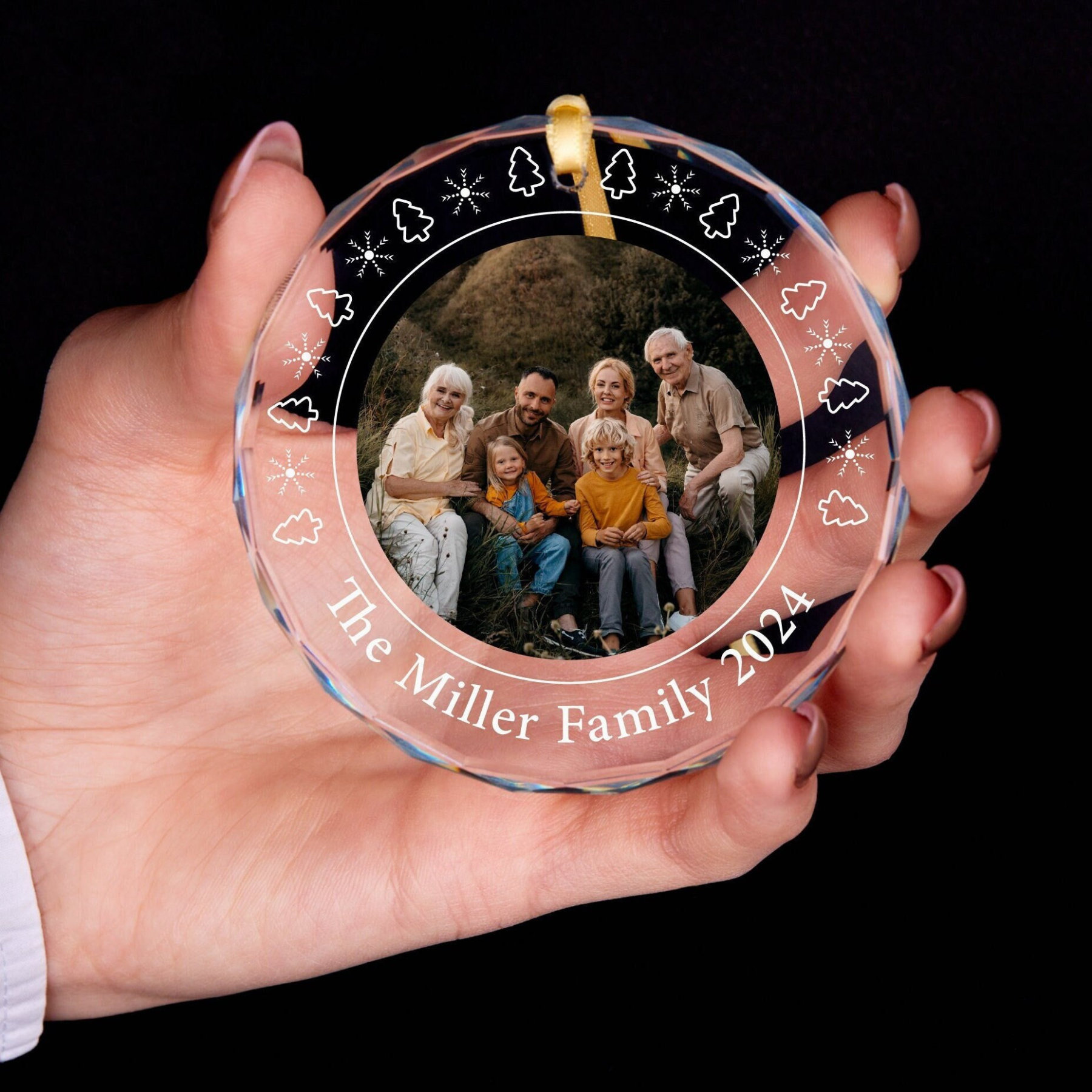Personalized Glass Family Christmas Ornaments | CWGlass25
