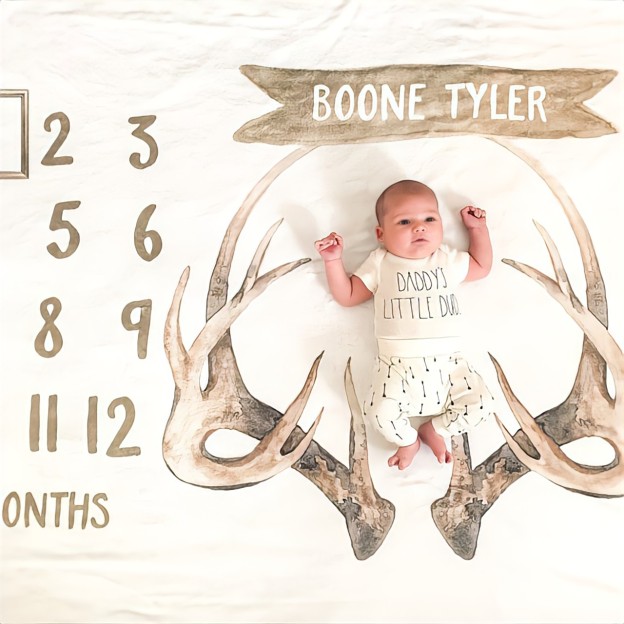Personalized Baby Antlers Milestone Blanket with Name | BKMS018