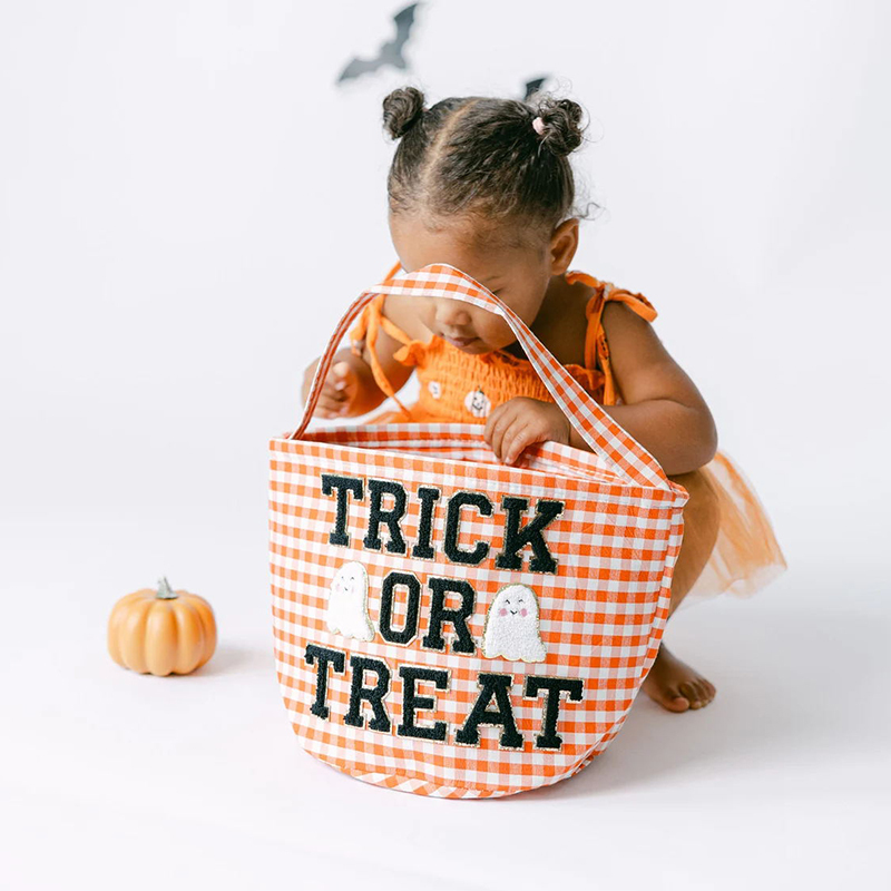 Personalized Chenille Letter Halloween Bucket | CWHalloween14