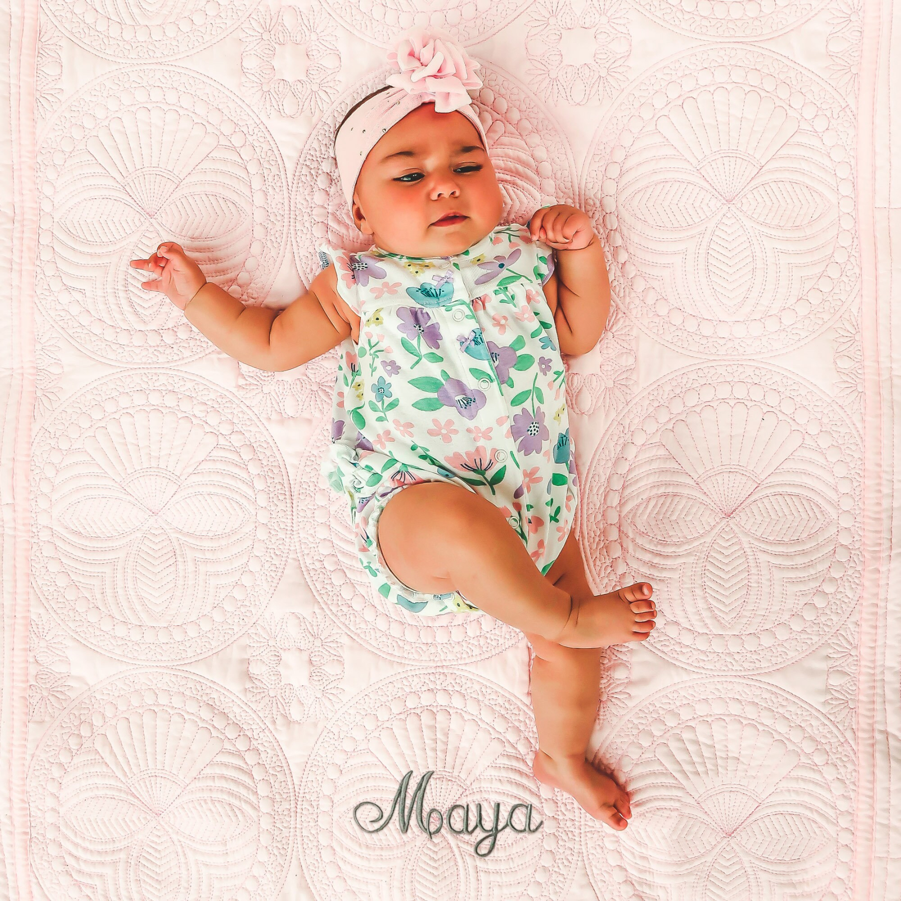Personalized Embroidered Knit Blanket for Comfort & Unique | CWBaby34