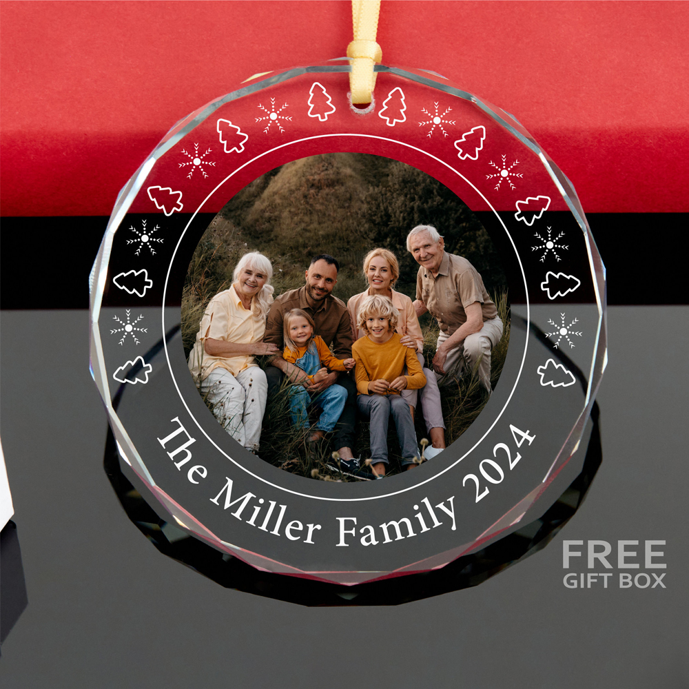 Personalized Glass Family Christmas Ornaments | CWGlass25