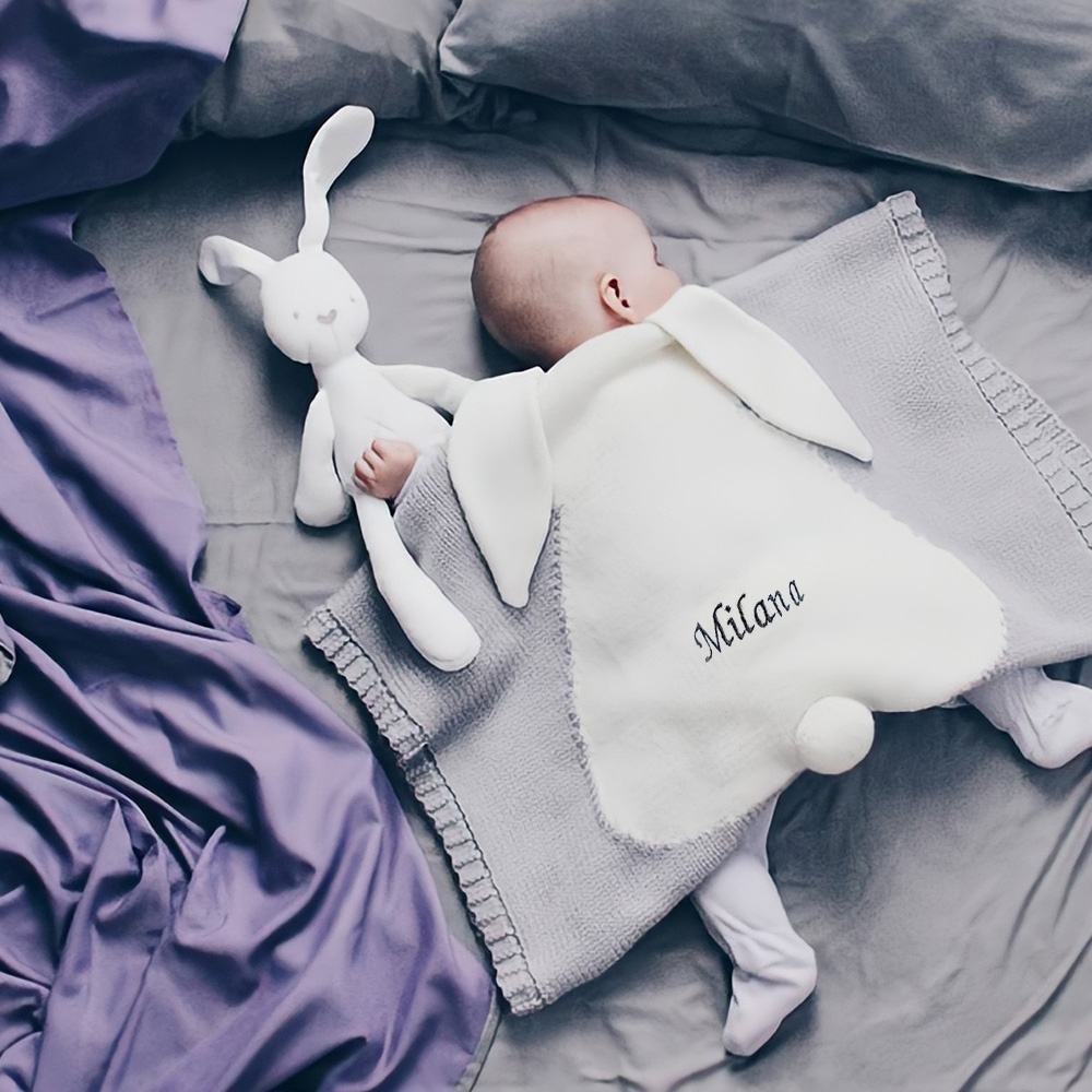 Personalized Embroidered Knit Baby Blanket for Unique Gift | CWBaby118