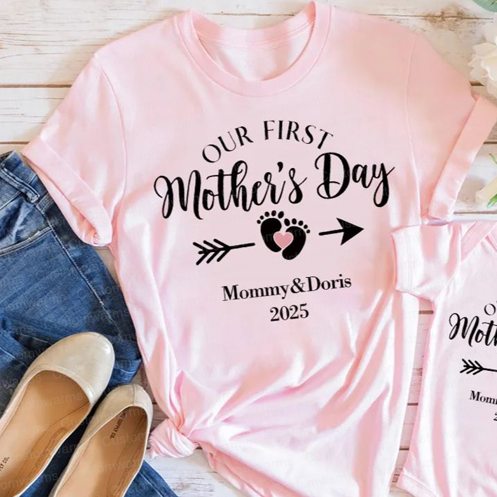 Personalized First Mother's Day Mommy and Baby Outfit | CWFamily23