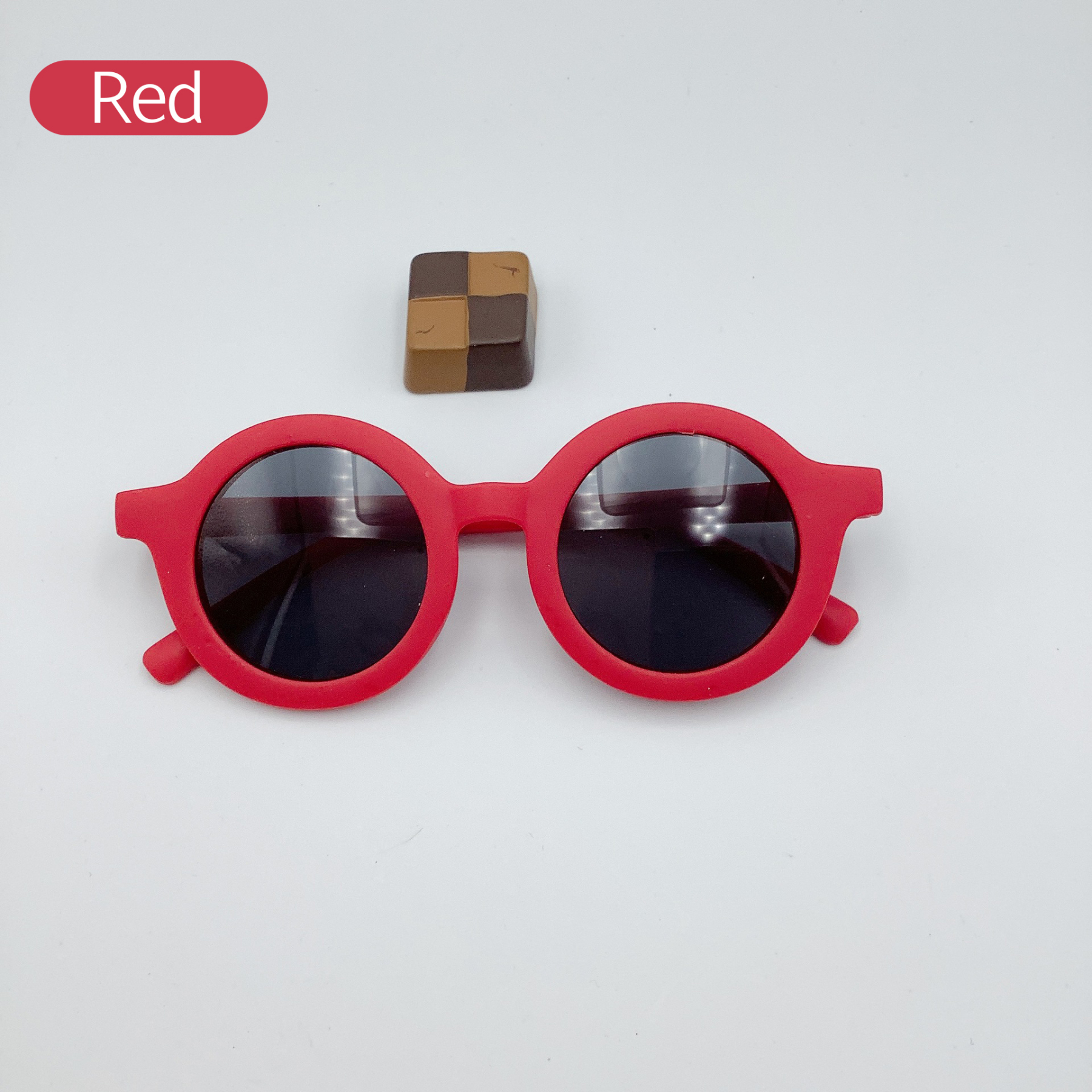 Personalized Daisy Sunglasses with Leather Case For Kids | GSBeach24