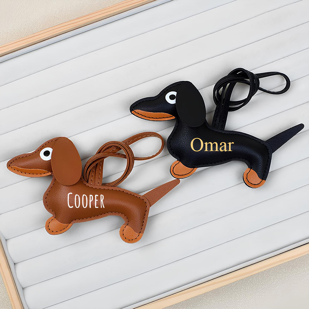 Personalized Lovely Leather Dachshund Keychain | CWGift08