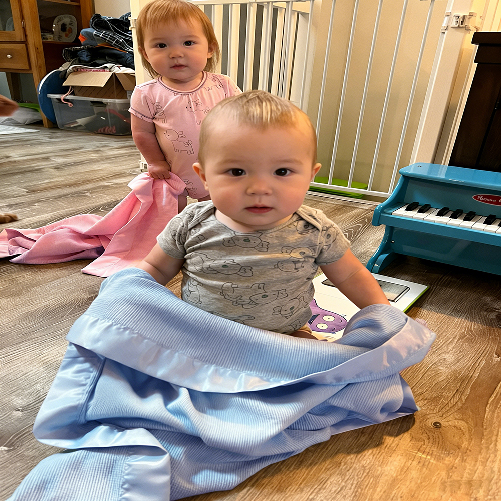 Personalized Embroidered Soft Satin Trim Waffle Baby Blanket | CWBaby397