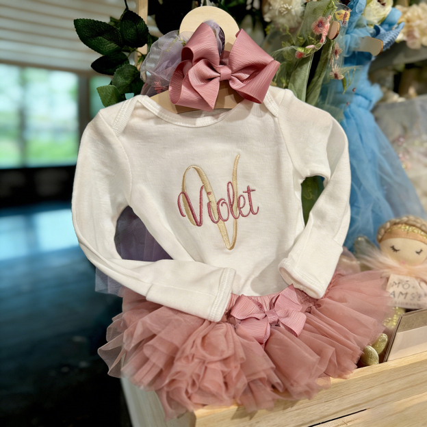 Personalized Embroidered Baby Girl Coming Home Outfit | CWBaby429