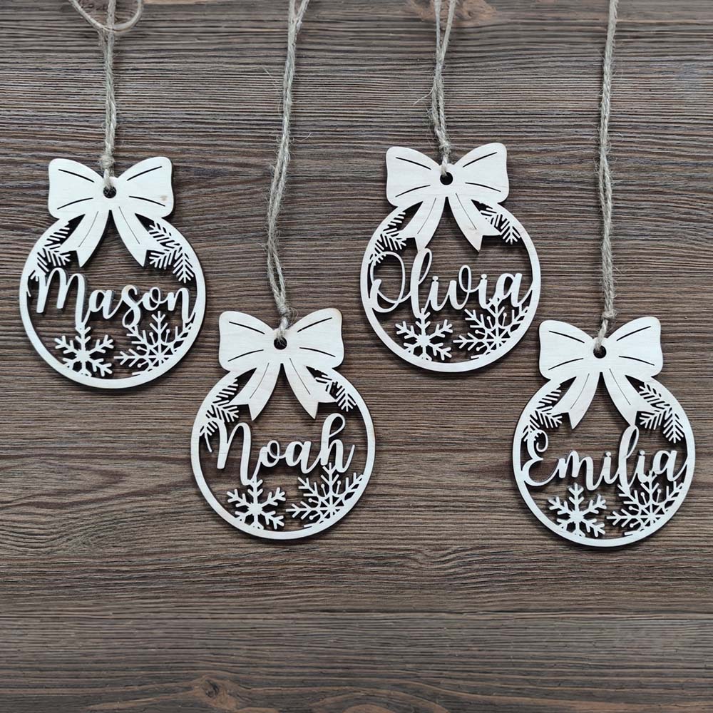 Personalized Wooden Christmas Ornaments | MCGift23