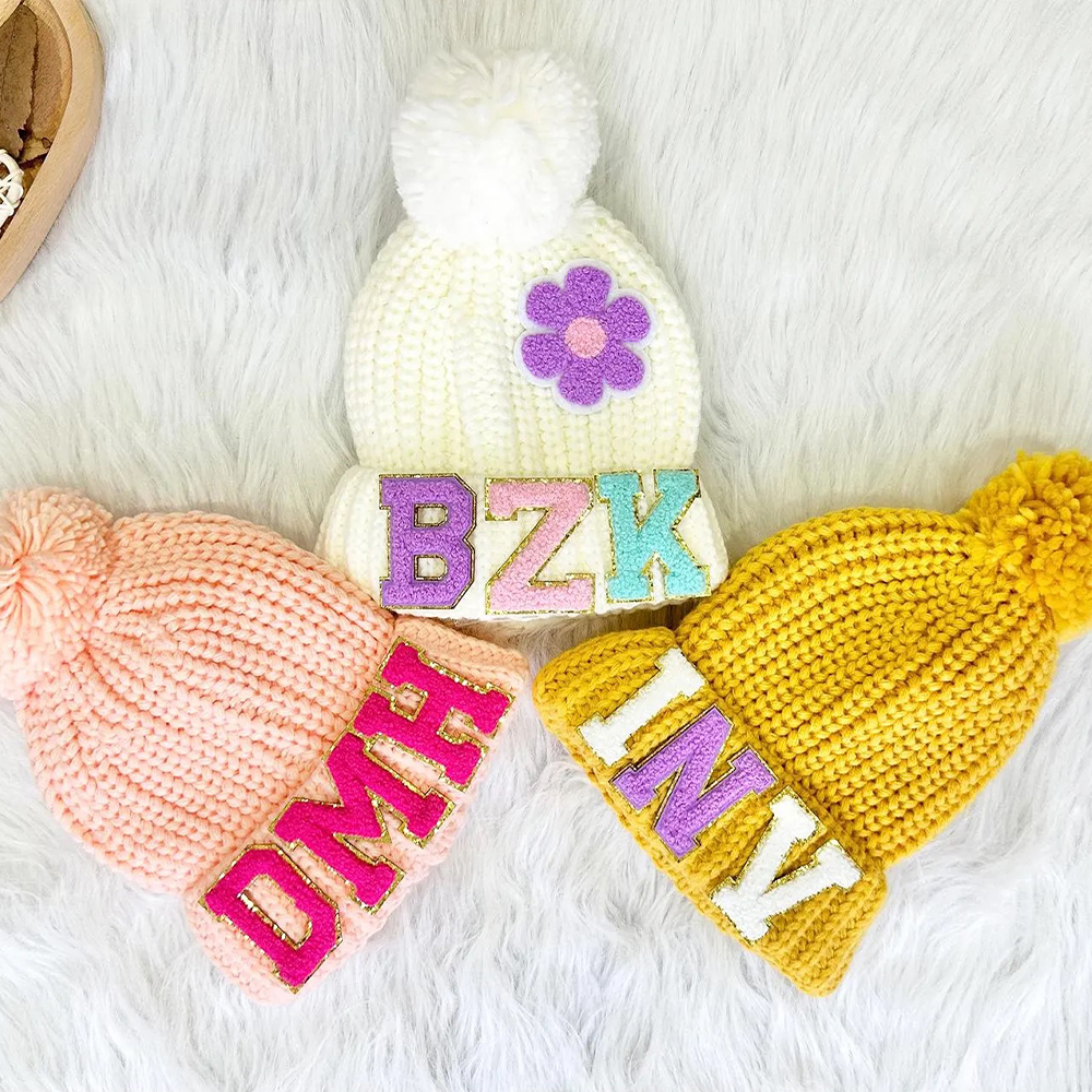 Personalized Lovely Chenille Patch Pom Pom Beanie| HSKid52