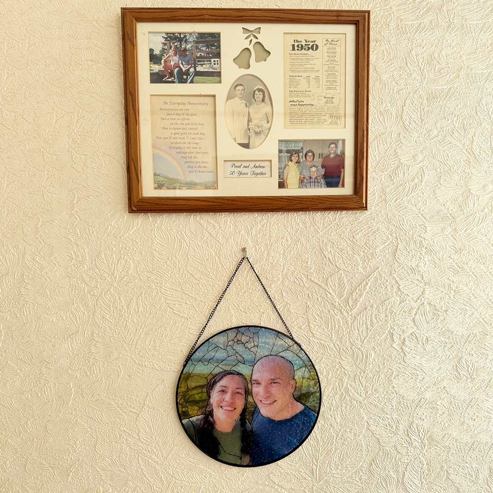 Personalized Family Portrait Window Hanging Ornament | CWGift32