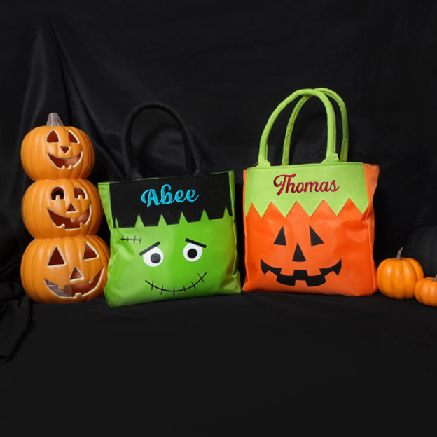 Personalized Name Halloween Tote Bag | CWHalloween04