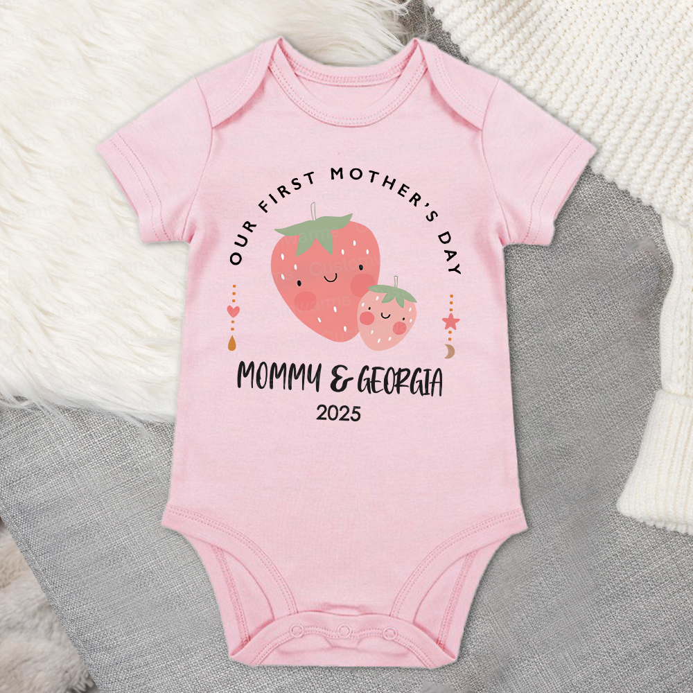 Personalized First Mother's Day Mommy and Baby Outfit | CWFamily18