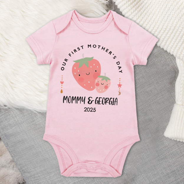 Personalized First Mother's Day Mommy and Baby Outfit | CWFamily18