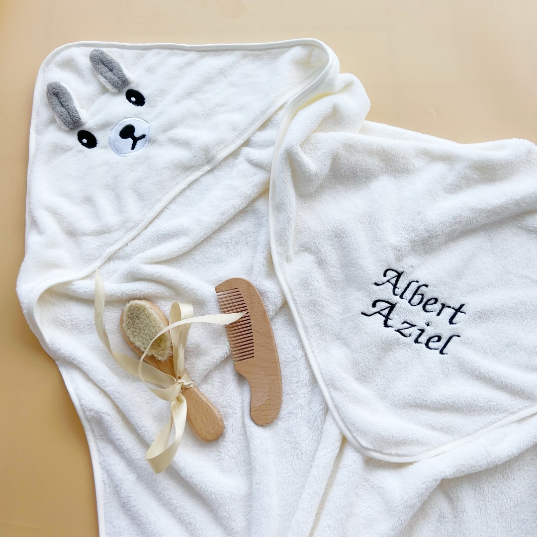 Personalized Hooded Beach Towel for Summer & Beach | CWHTowel47