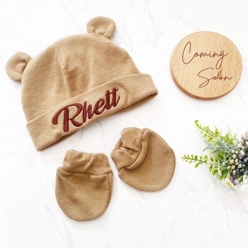 Personalized Bear Newborn Homecoming Hat and Gloves Set | HSKid56