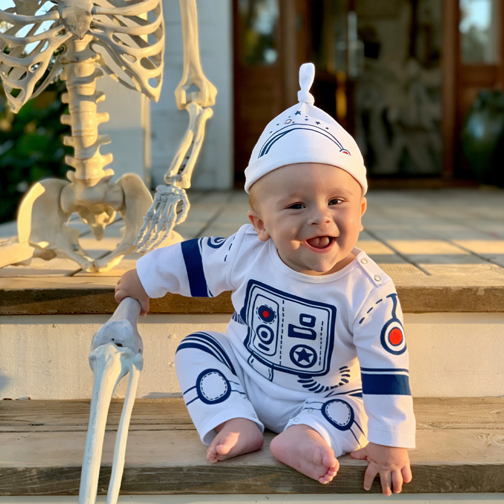 Personalized Baby Space Suit and Hat Set | CWBaby401