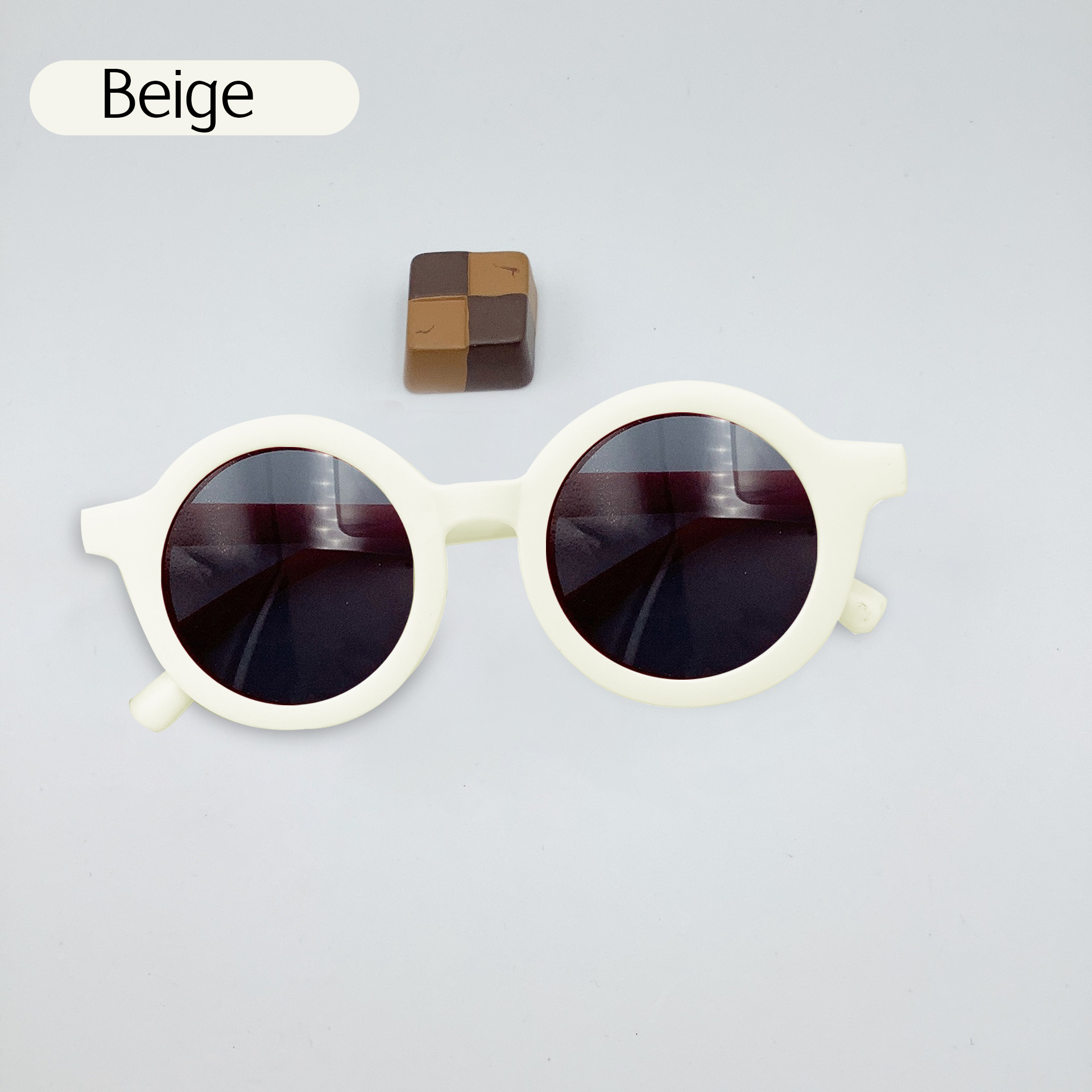 Personalized Daisy Sunglasses with Leather Case For Kids | GSBeach24