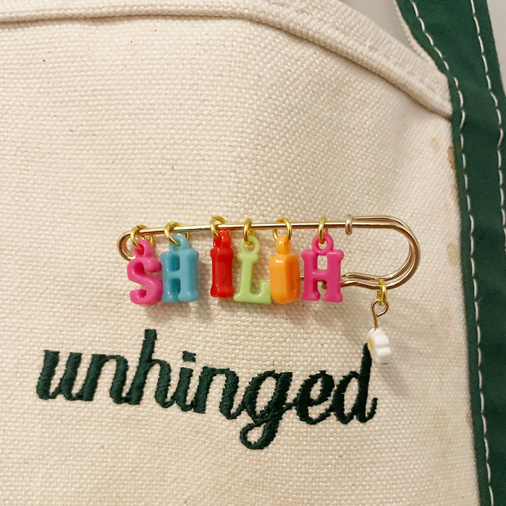 Personalized Colorful Letter Badge Safety Pin | CWToy132