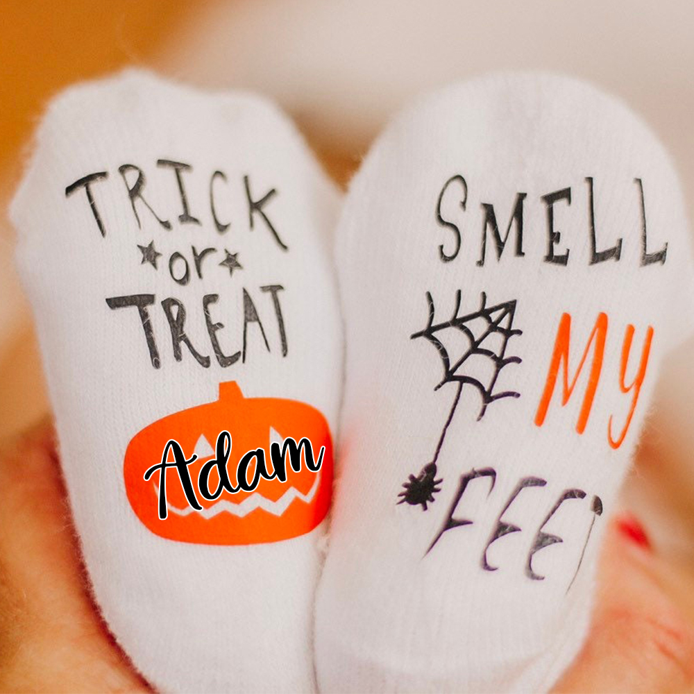 Personalised Halloween Trick or Treat Smell My Feet Socks | CWHalloween53