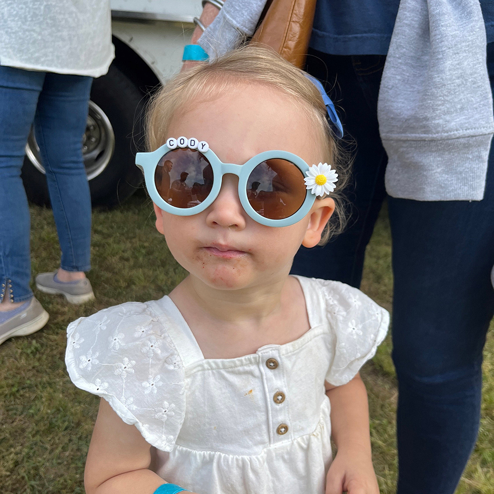 Personalized Lovely Daisy Sunglasses For Kids | CWBeach215