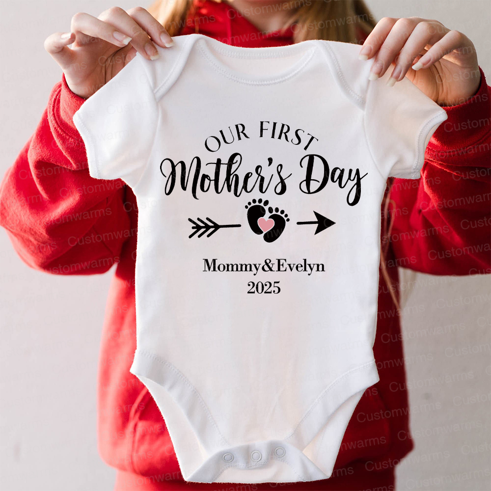 Personalized First Mother's Day Mommy and Baby Outfit | CWFamily23