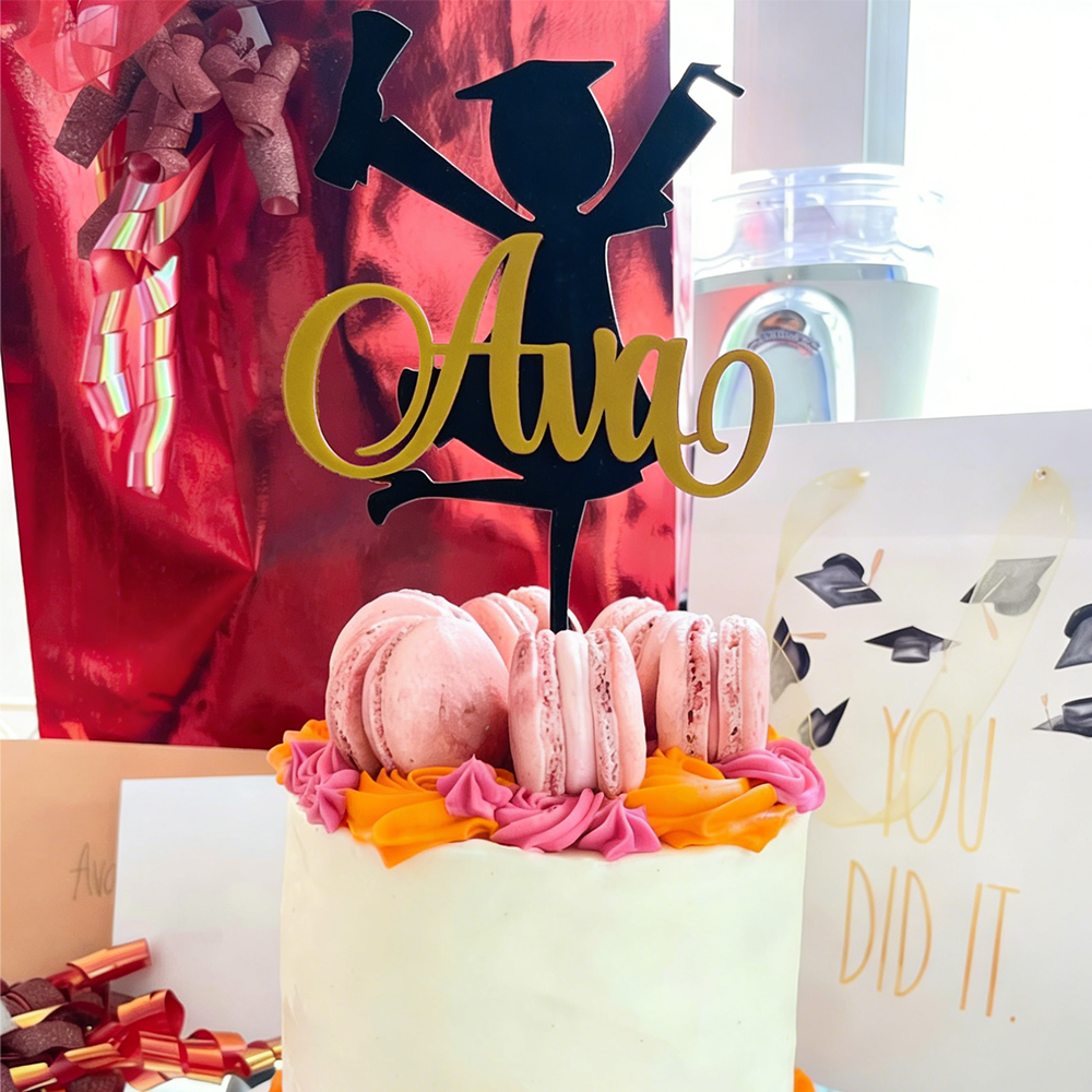 Personalized Graduation Girl/ Boy Silhouette Cake Decorations Topper | CWGift50